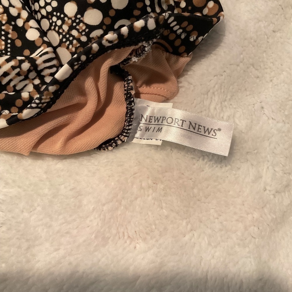Newport News Vintage (1980s) 1 pc. Swimsuit - Picture 11 of 15